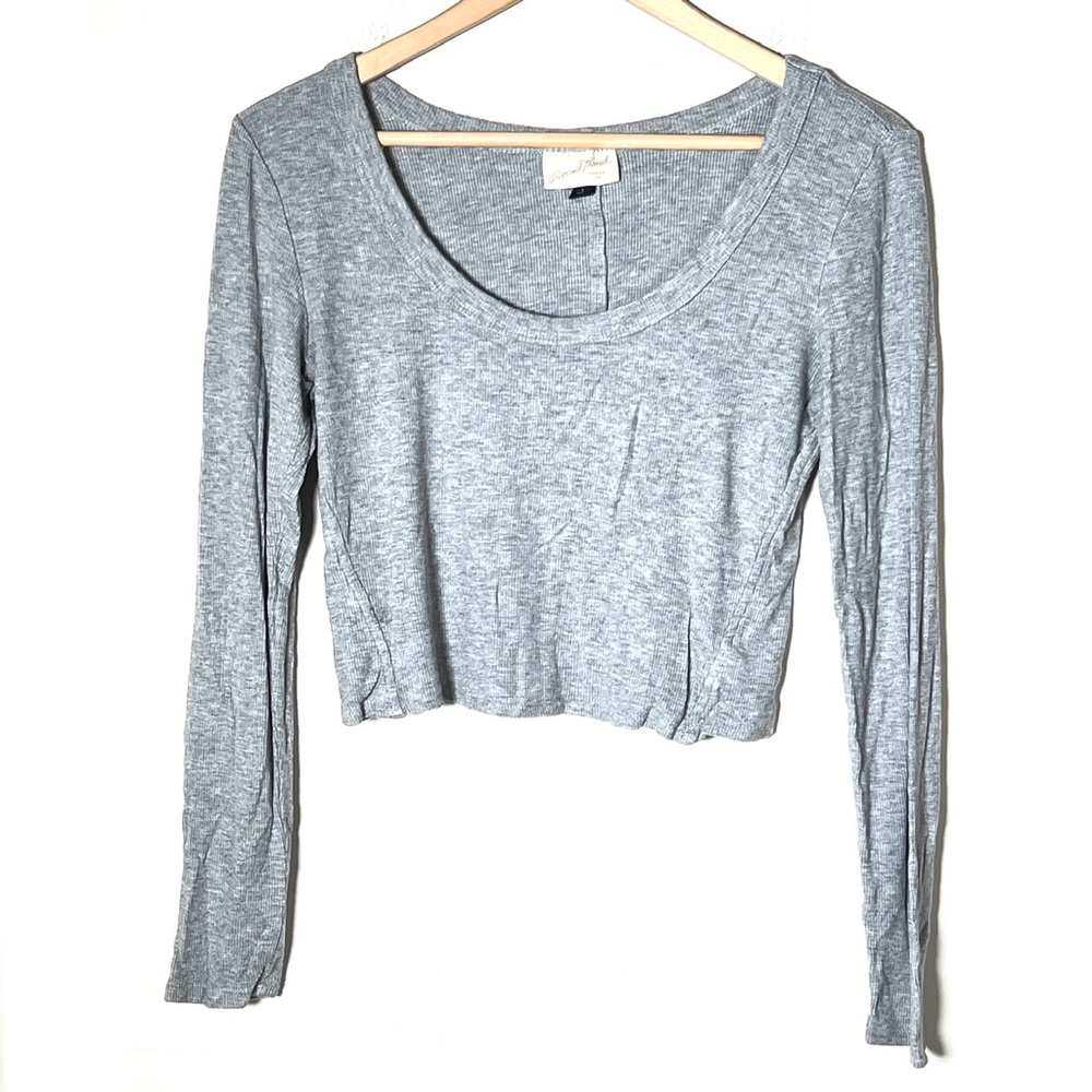 Universal thread gray ribbed scoopneck crop long sleeve top shirt large L B195
